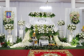 Cần làm gì khi nhà có người thân mất
