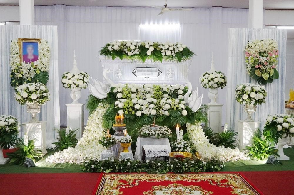 Cần làm gì khi nhà có người thân mất